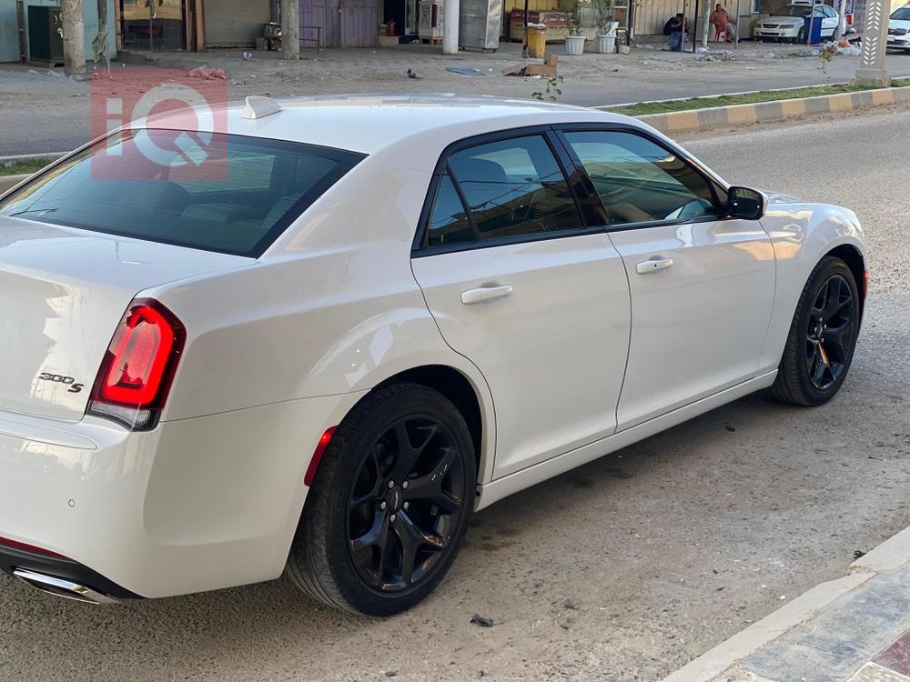 Chrysler 300